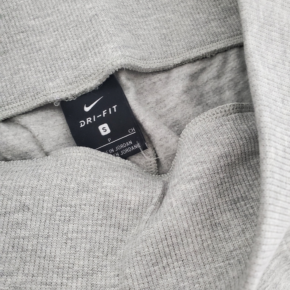 Nike joggers